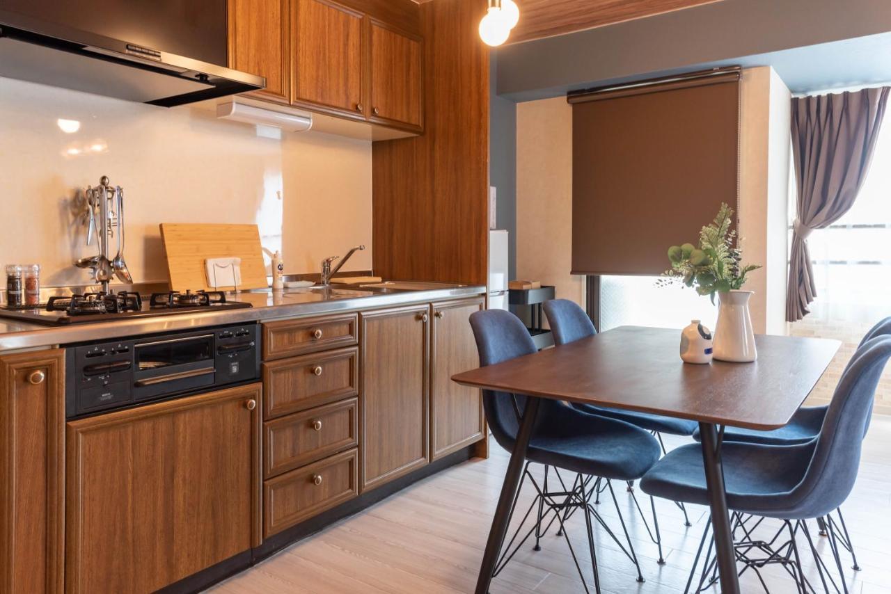 Bijou Suites Vogue Осака Екстериор снимка